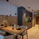 Dorf570 4*